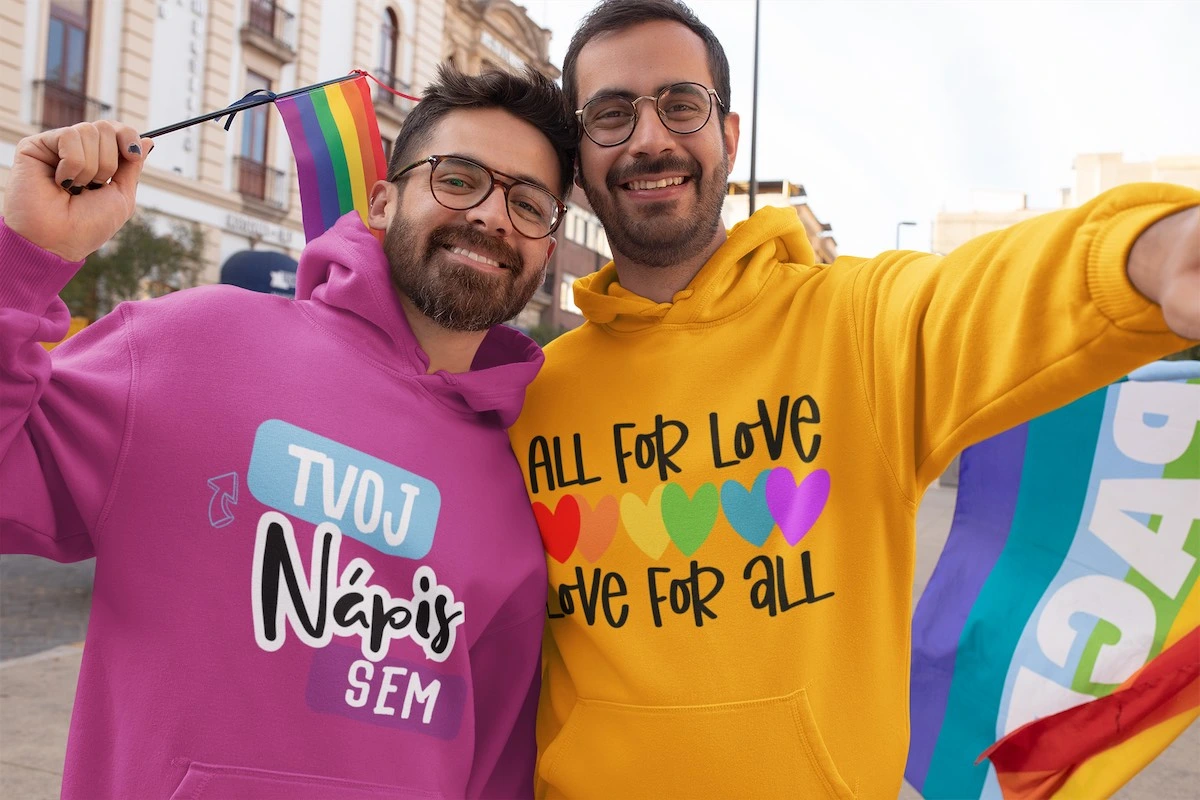 Mavrične majice in LGBTI puloverji